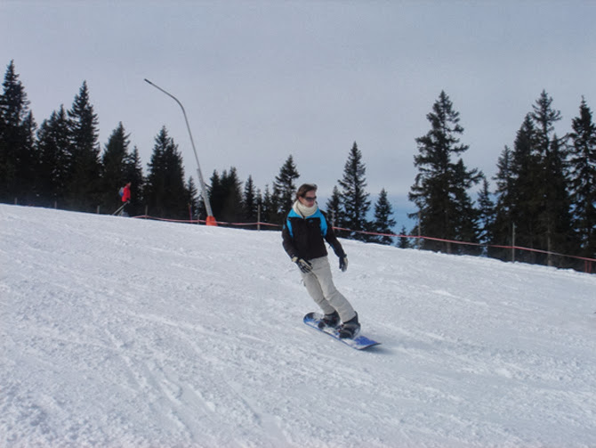 Karlijn op snowboard