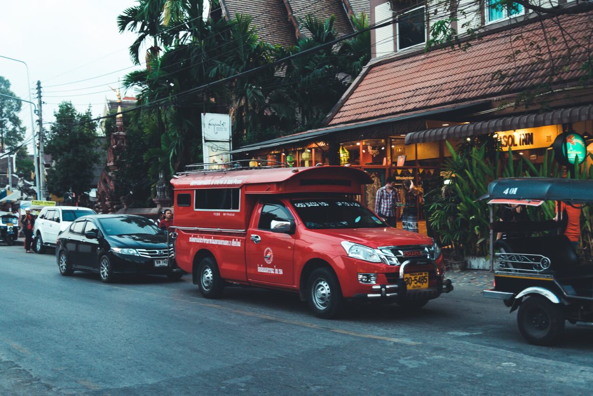 songthaew rode bus chiang mai